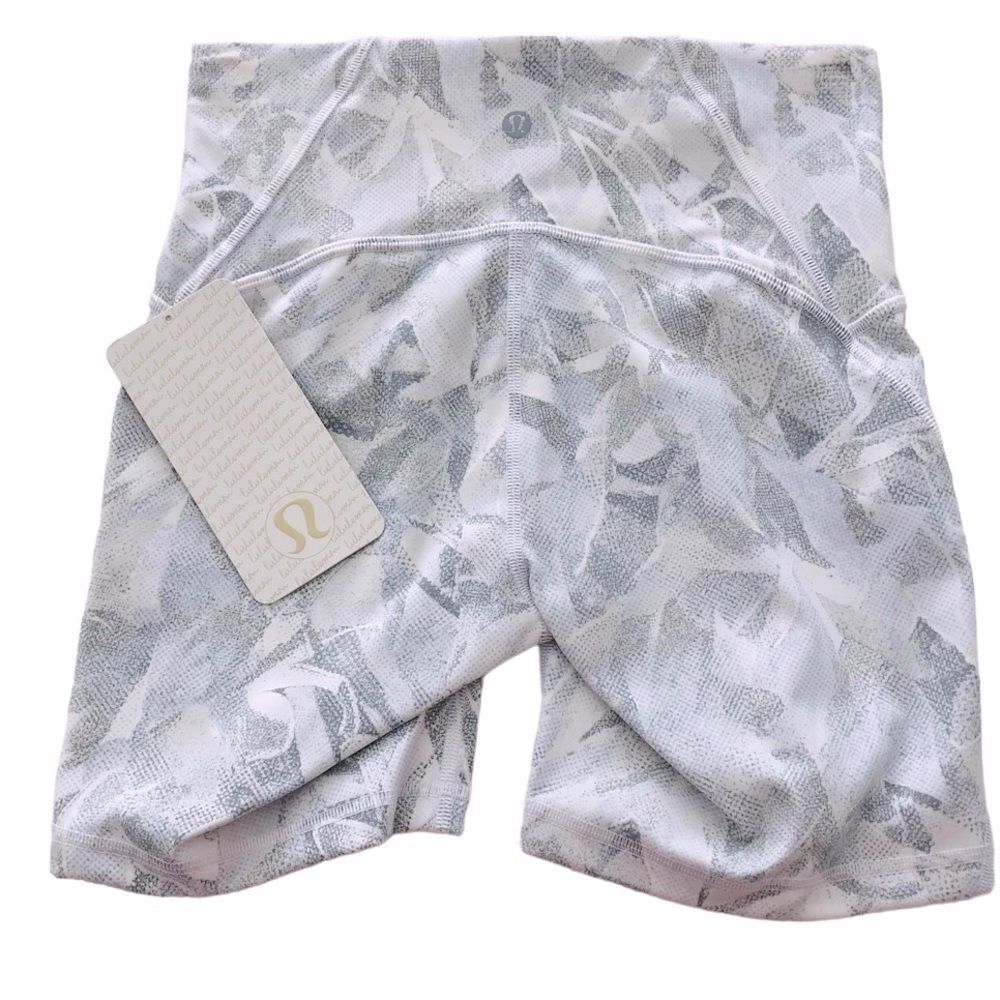 Lululemon Train Times Short 6" Jasmine White Multi / White Size 6 - Picture 6 of 11